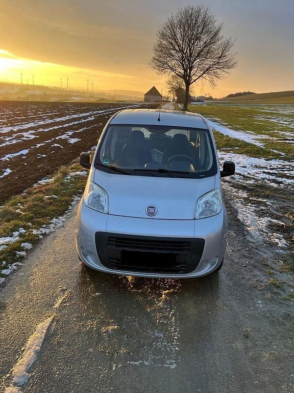 Gebraucht Fiat Qubo Active 73 PS (53 kW) 2010 Grau Van / Kleinbus