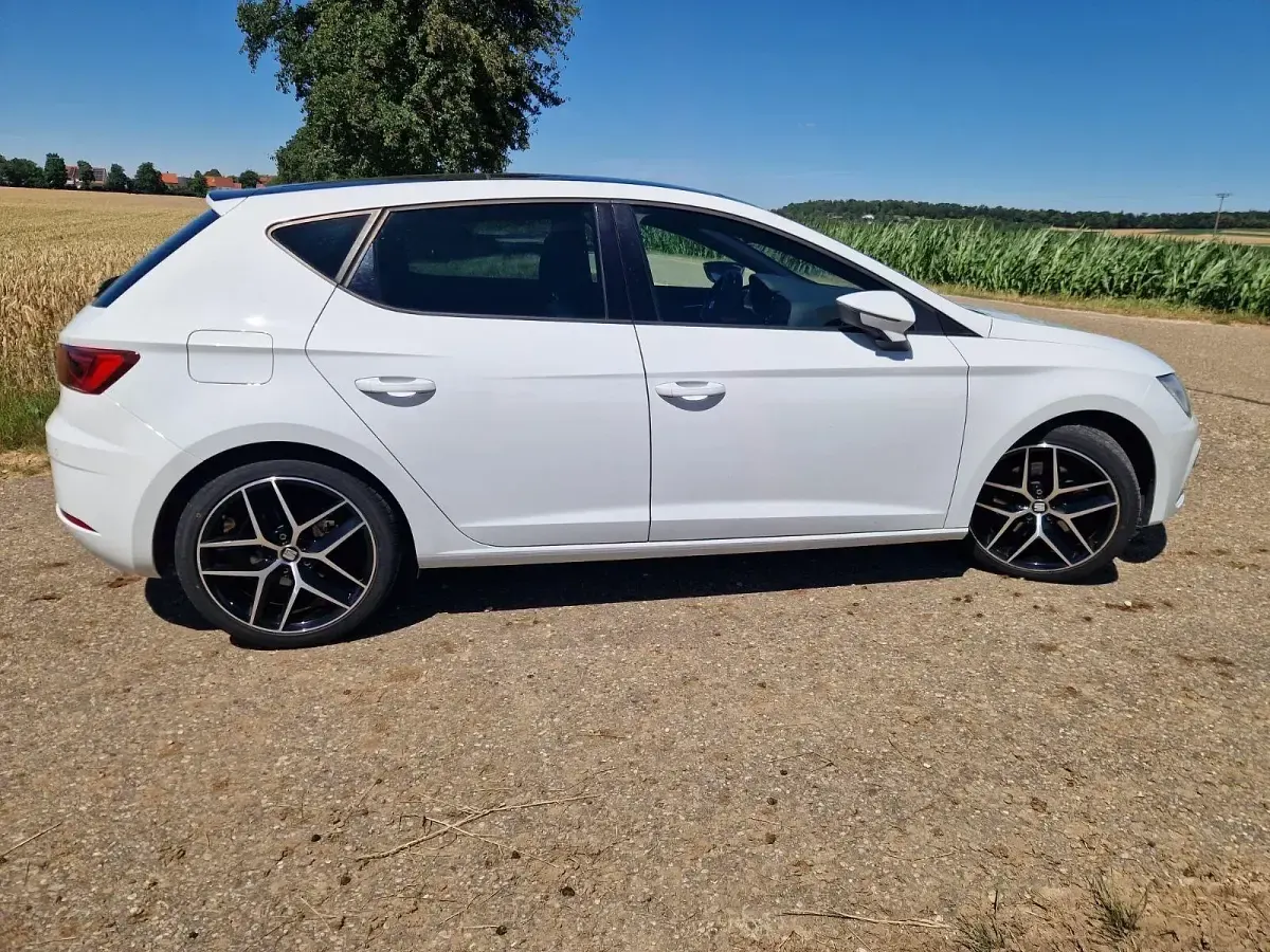 Gebraucht Seat Leon FR 190 PS (139 kW) 2019 Weiß Limousine