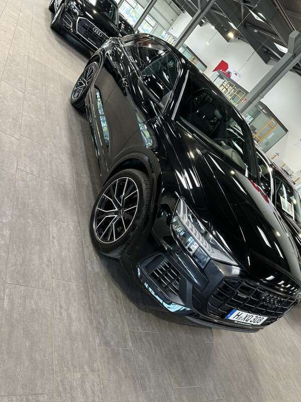 Schwarz Gebraucht 2023 Audi Q8 S-Line SUV | 77.000 € (Guter Preis) - Bild 1/4