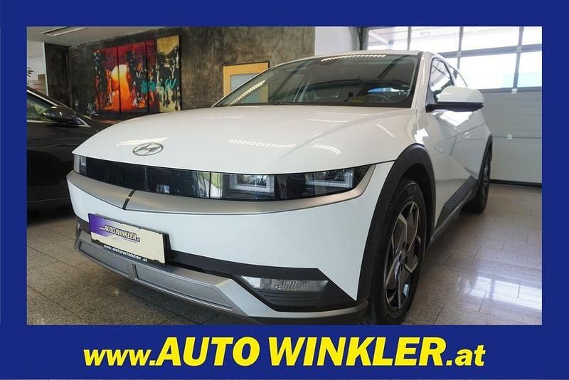 Gebraucht 2021 Hyundai Ioniq 5 Base SUV | 19.890 € - Bild 1/4