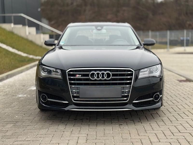 Gebraucht Audi S8 Comfort 250 PS (183 kW) 2012 Schwarz Limousine