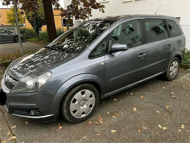 Grau Gebraucht 2006 Opel Zafira Van / Kleinbus | 845 € (Guter Preis) - Bild 1/4