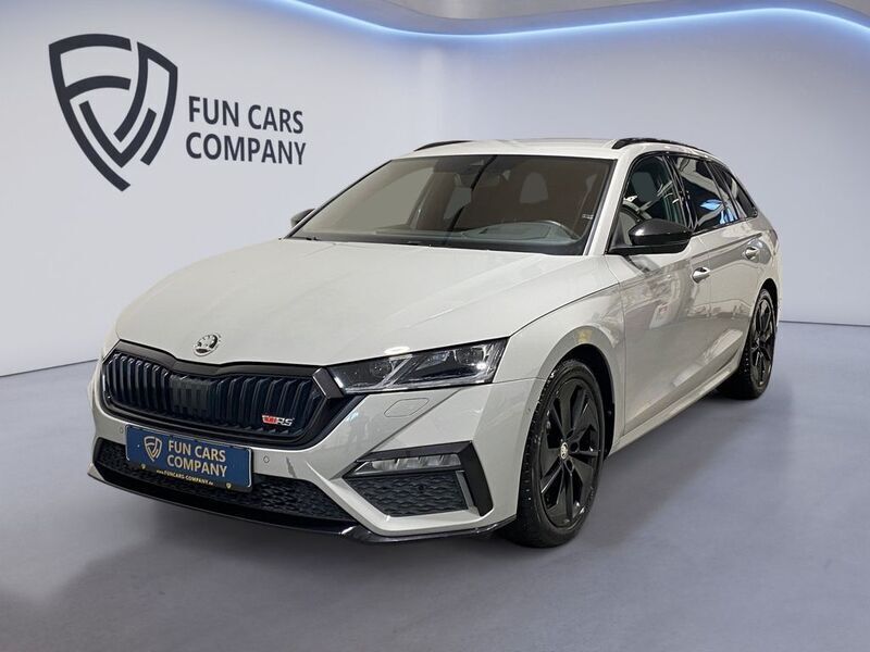 Grau Gebraucht 2021 Skoda Octavia RS Kombi | 26.950 € (Superpreis) - Bild 1/4