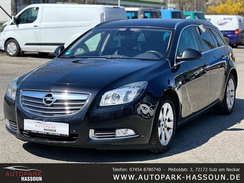 Karbonschw graphitschw midnigh Gebraucht 2012 Opel Insignia Innovation Kombi | 2.999 € (Guter Preis) - Bild 1/4