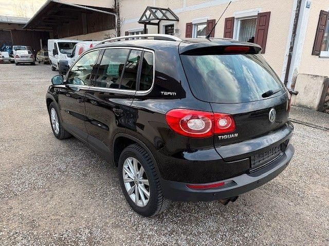 Gebraucht VW Tiguan Team 150 PS (110 kW) 2010 Schwarz SUV