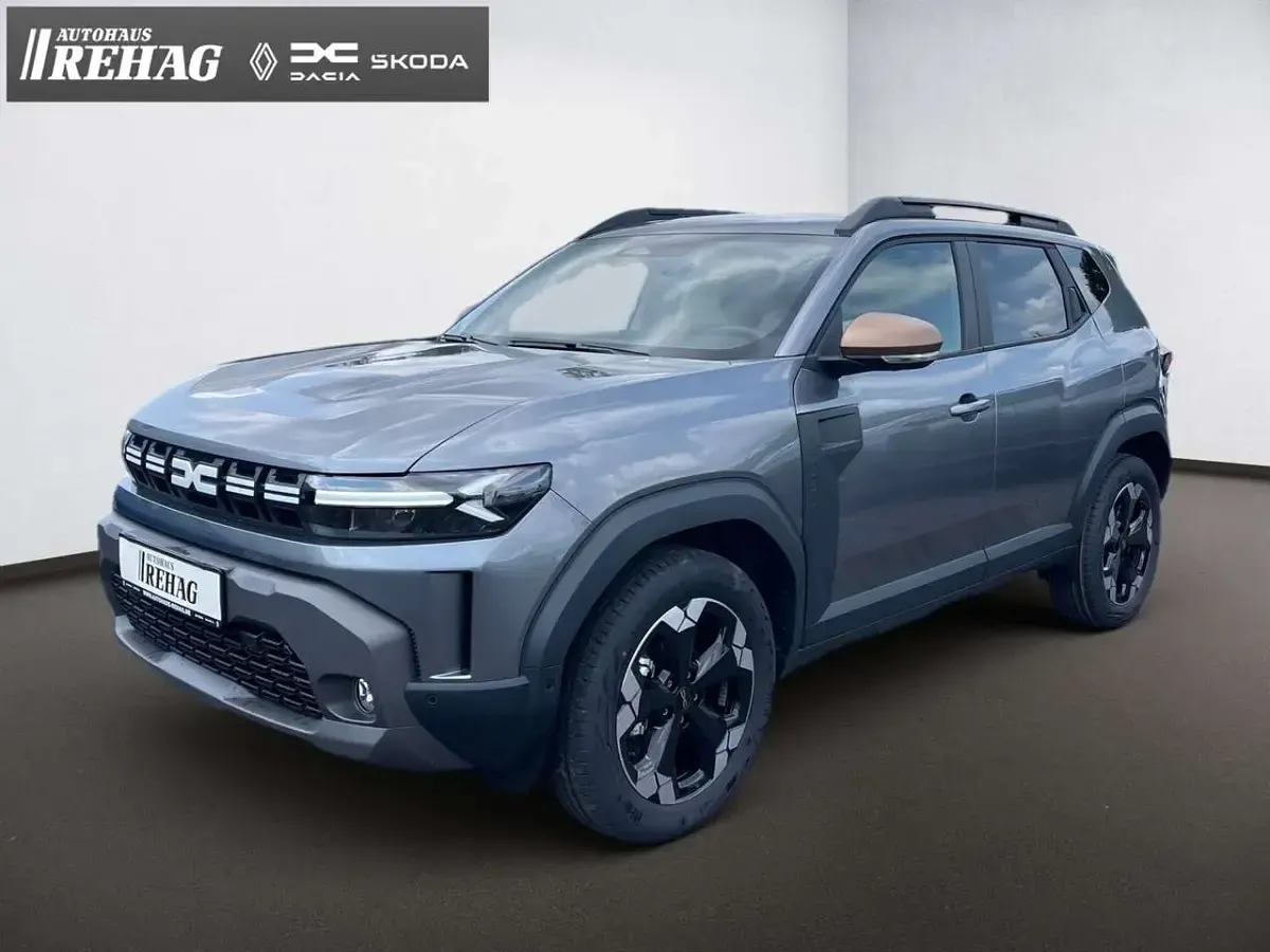 Neu Dacia Duster Extreme 131 PS (96 kW) 2025 Dolomitgrau Kleinwagen