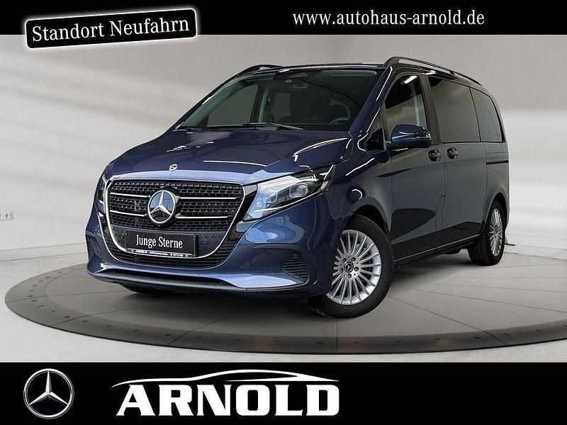 Gebraucht Mercedes V250 Style 190 PS (139 kW) 2025 Blau (sodalithblau) Van / Kleinbus