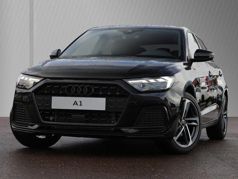Neu Audi A1 Sportback Advanced Plus 116 PS (85 kW) 2025 Mythosschwarz metallic Kleinwagen
