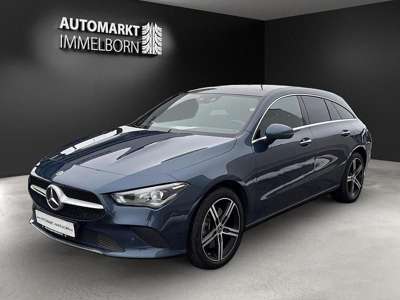 Gebraucht Mercedes CLA250 218 PS (160 kW) 2022 Denimblau Limousine