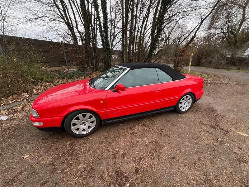 Second-hand Audi 80 Performance 116 CP (85 kW) 1998 Roșu Cabrio
