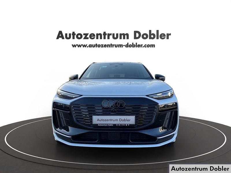 Neu Audi Q6 e-tron Performance 225 kW (306 PS) 2026 Gletscherweiss SUV