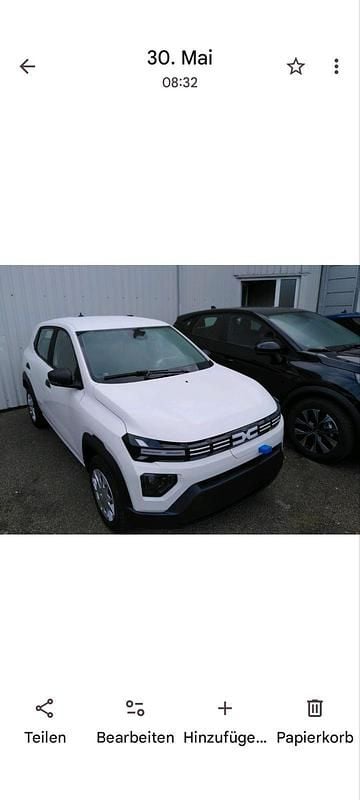 Weiß Neu 2025 Dacia Spring Essentiel Kleinwagen | 12.900 € (Superpreis) - Bild 1/4