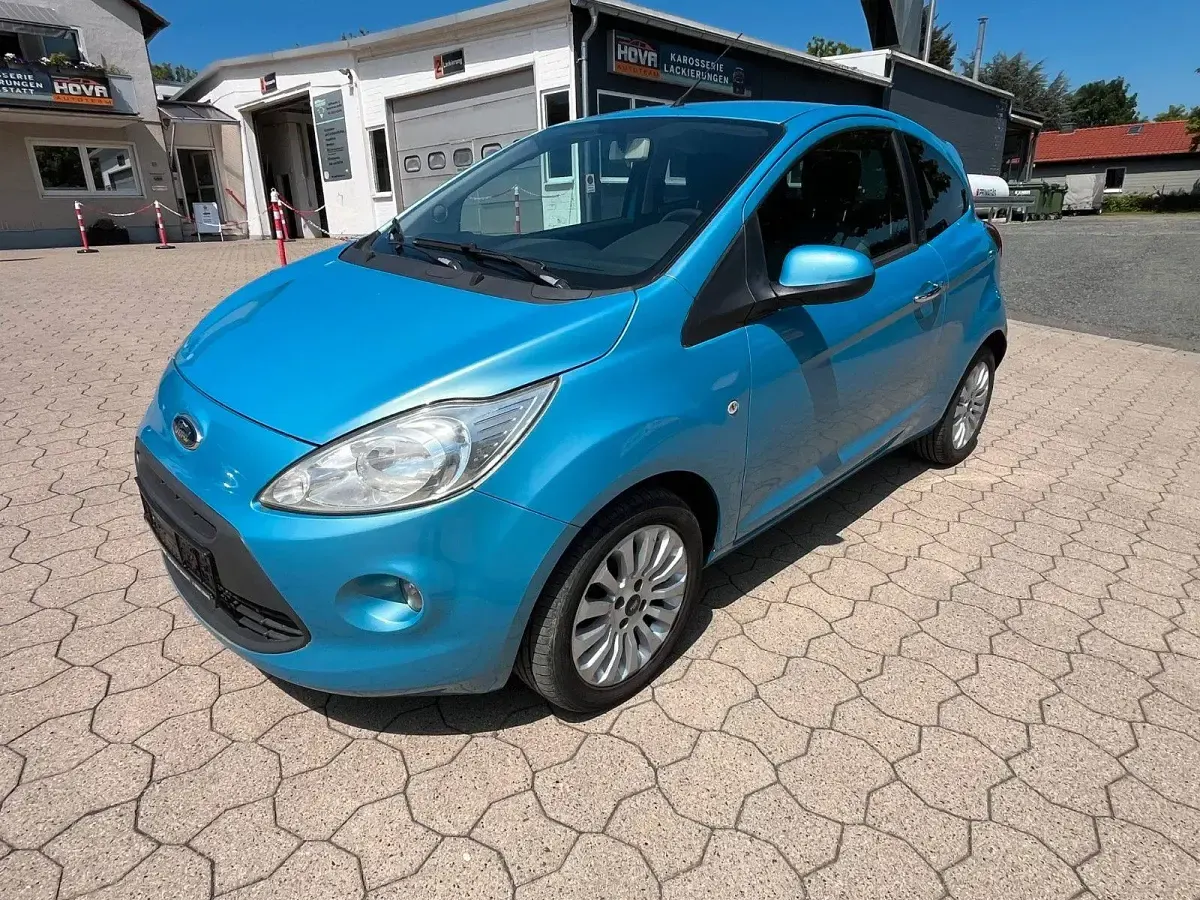 Gebraucht Ford Ka Titanium 69 PS (50 kW) 2011 Blau Kleinwagen