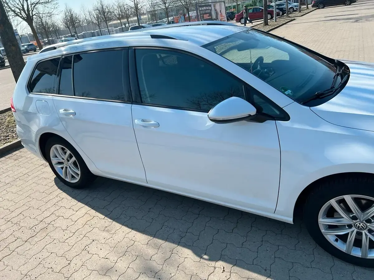 Second-hand VW Golf VII 150 CP (110 kW) 2020 Alb Break