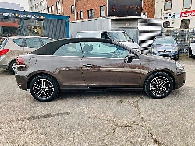 Gebraucht VW Golf Cabriolet 140 PS (102 kW) 2014 Braun Cabrio
