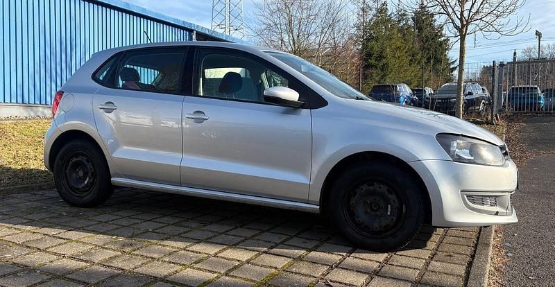 Gebraucht VW Polo Trendline 60 PS (44 kW) 2009 Silber Kleinwagen
