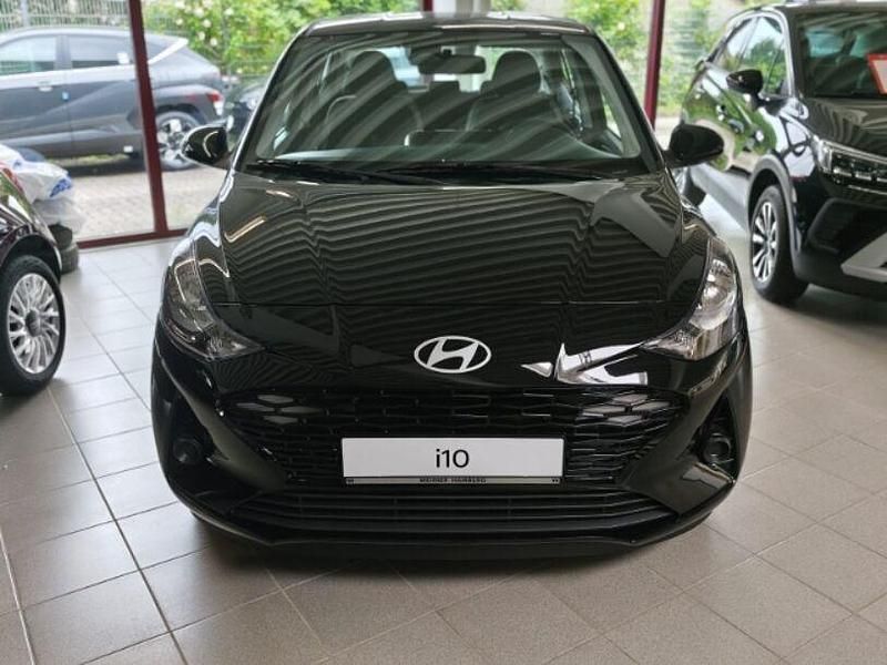 Neu Hyundai i10 Trend 63 PS (46 kW) 2025 Schwarz Kleinwagen