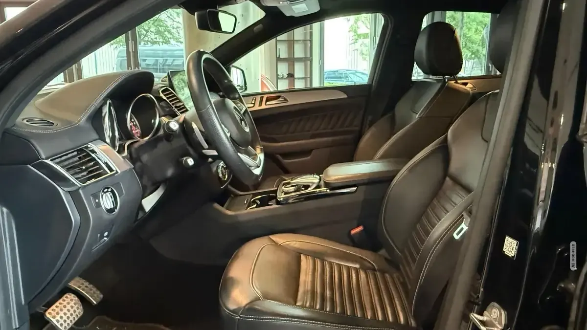 Gebraucht Mercedes GLE350 AMG line 258 PS (189 kW) 2019 Schwarz metallic SUV
