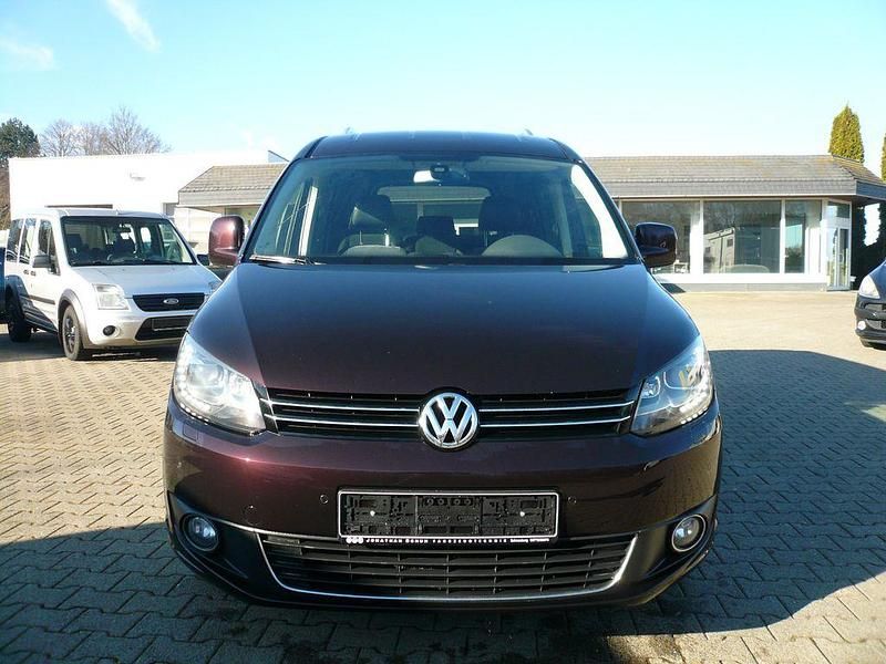 Gebraucht VW Caddy Maxi Highline 140 PS (102 kW) 2012 Rot Van / Kleinbus