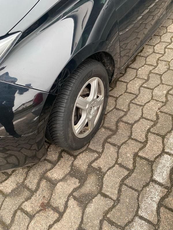 Gebraucht Renault Zoe 42 kW (58 PS) 2014 Schwarz Kleinwagen