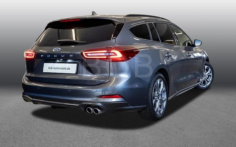 Gebraucht Ford Focus ST-Line 155 PS (114 kW) 2024 Grau Kombi