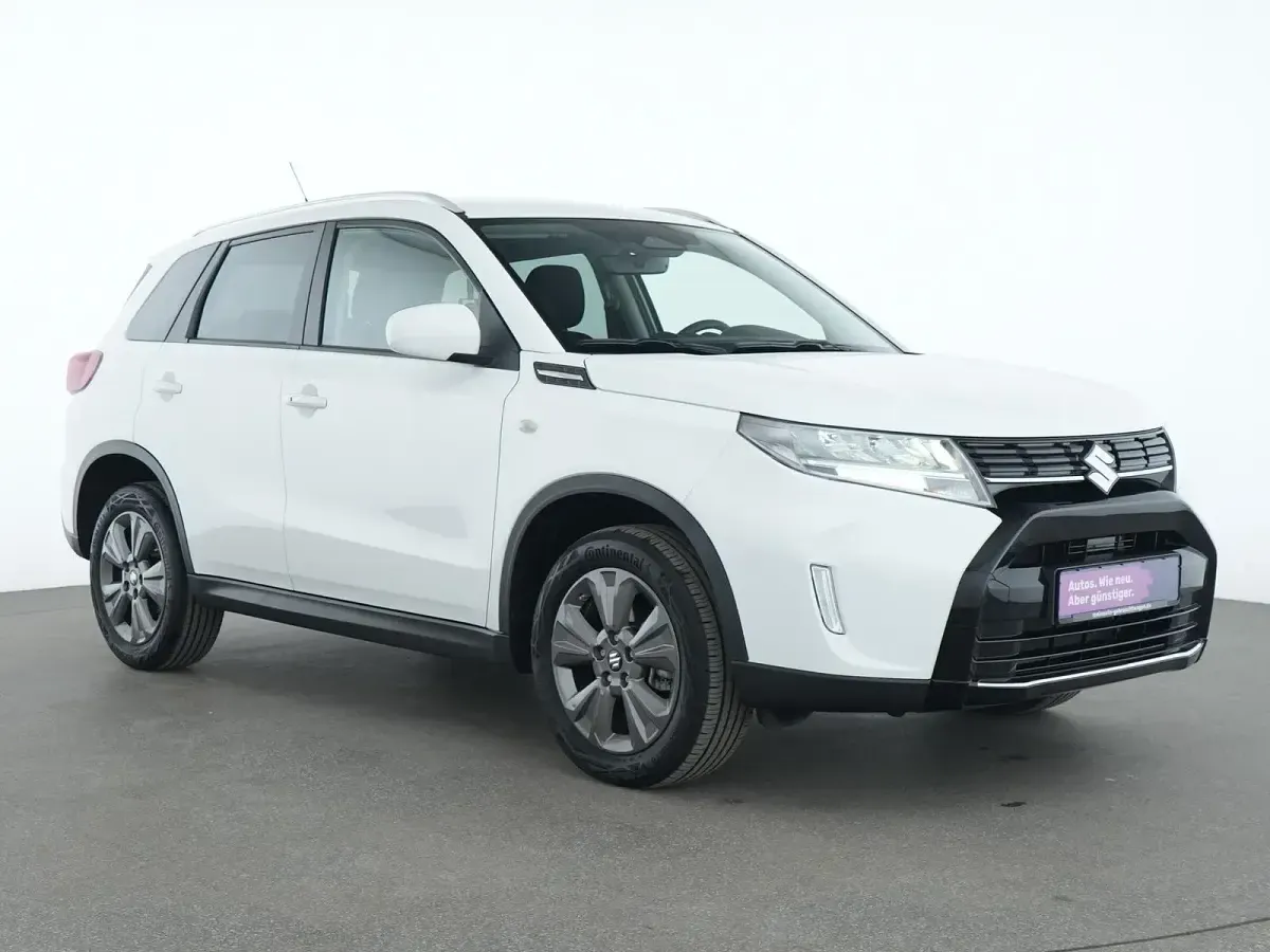 Gebraucht Suzuki Vitara Comfort 102 PS (75 kW) 2025 Weiß SUV