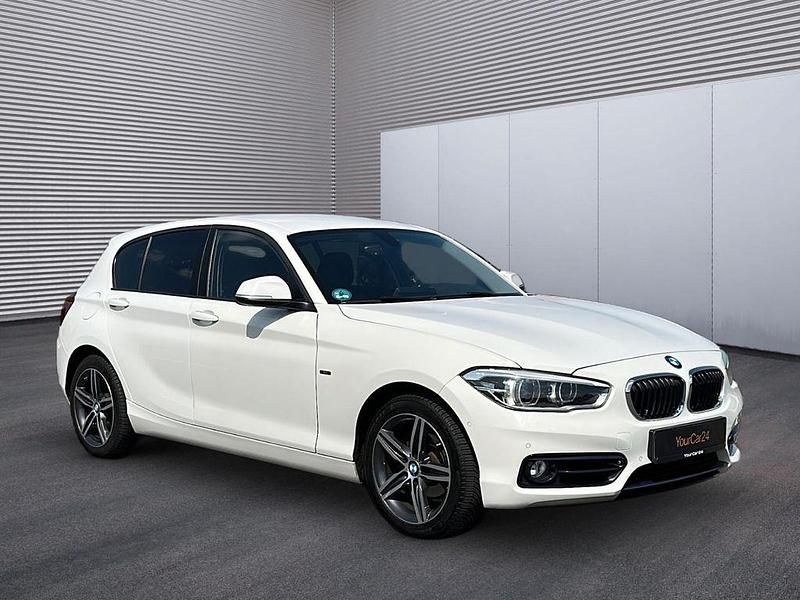 Gebraucht BMW 118 Sport Line 150 PS (110 kW) 2015 Weiß Kleinwagen