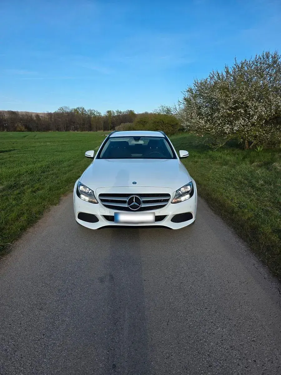Gebraucht Mercedes C200 Exclusive 136 PS (100 kW) 2016 Weiß Kombi
