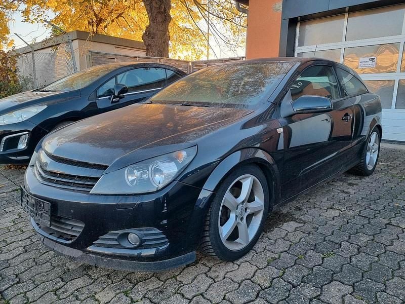 Gebraucht Opel Astra GTC 105 PS (77 kW) 2005 Schwarz Coupé