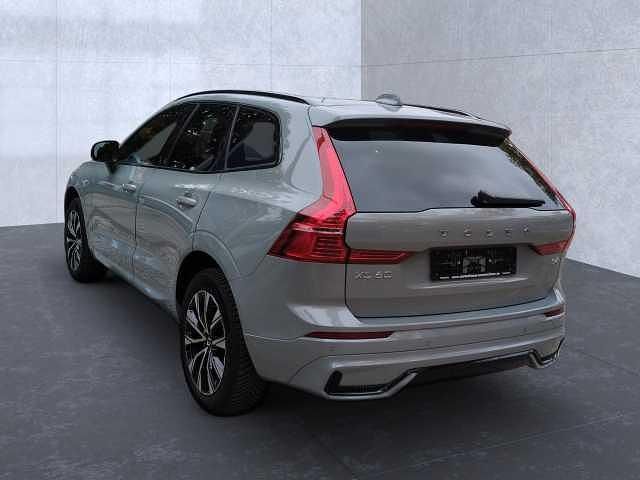 Gebraucht Volvo XC60 145 PS (106 kW) 2024 SUV