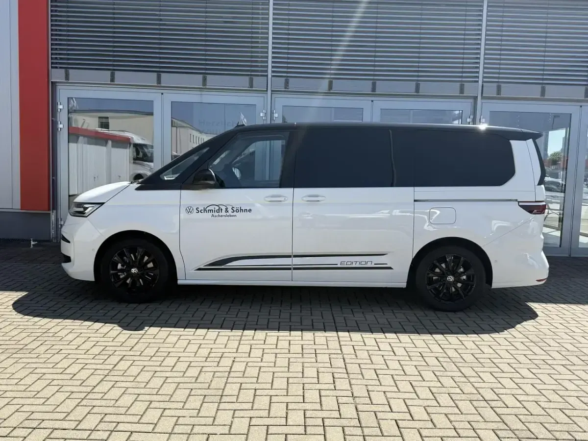 Używany VW Multivan Edition 150 KM (110 kW) 2025 Czarny Minivan