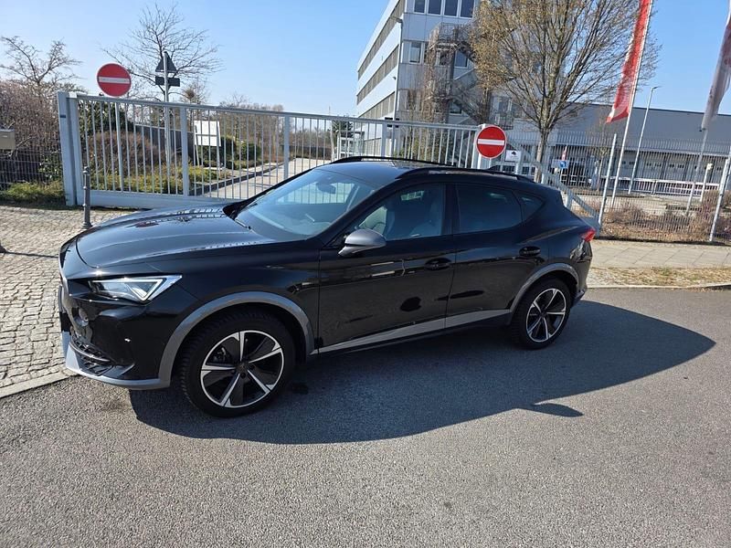 Schwarz Gebraucht 2023 Cupra Formentor SUV | 28.000 € (Fairer Preis) - Bild 1/4
