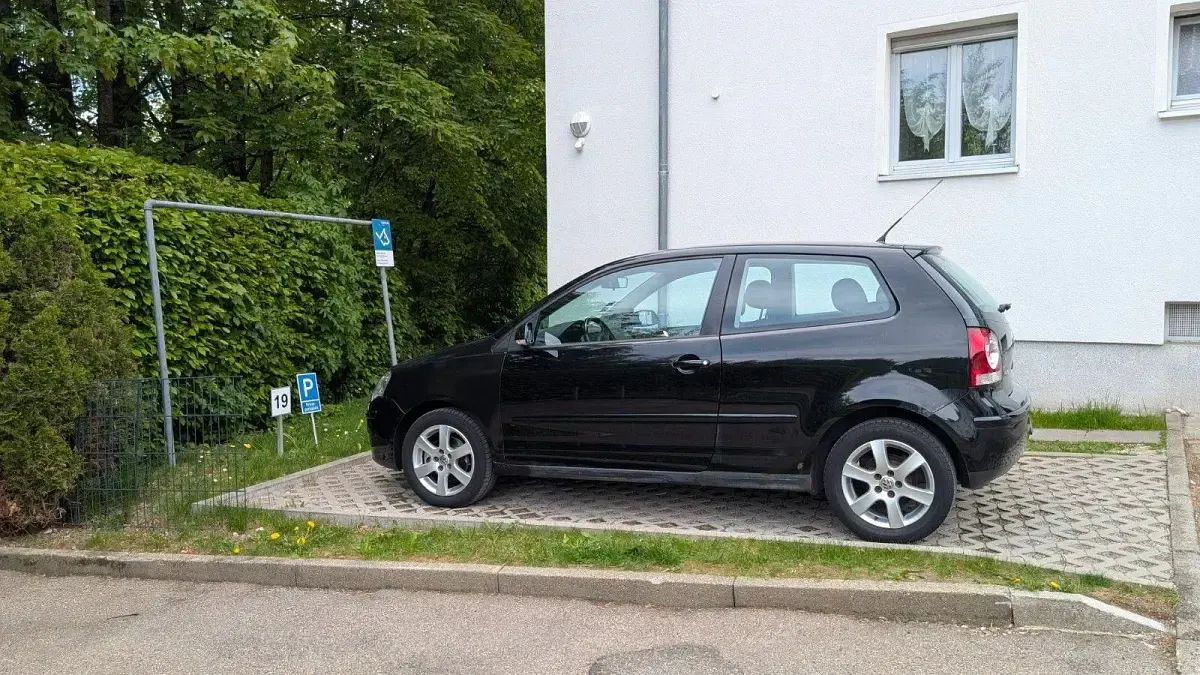 Gebraucht VW Polo Comfortline 64 PS (47 kW) 2007 Schwarz Kleinwagen