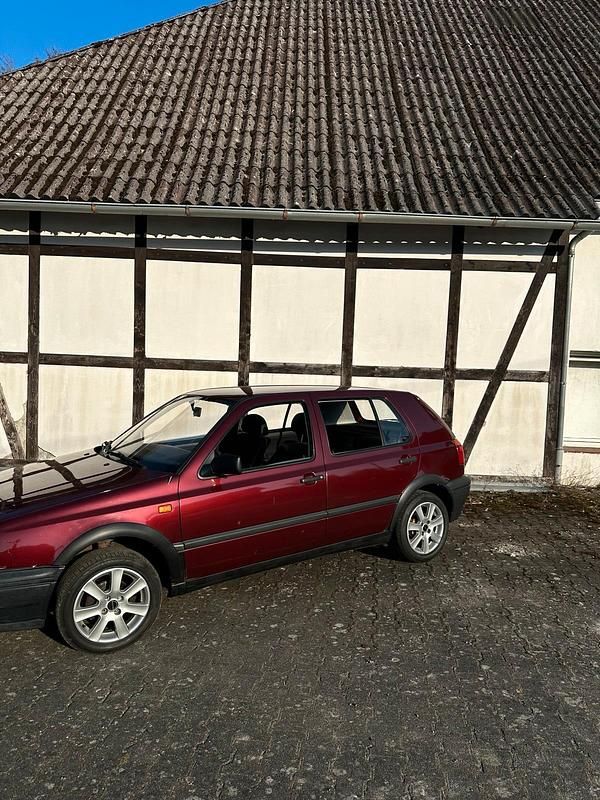 Gebraucht VW Golf III 75 PS (55 kW) 1994 Rot Kleinwagen