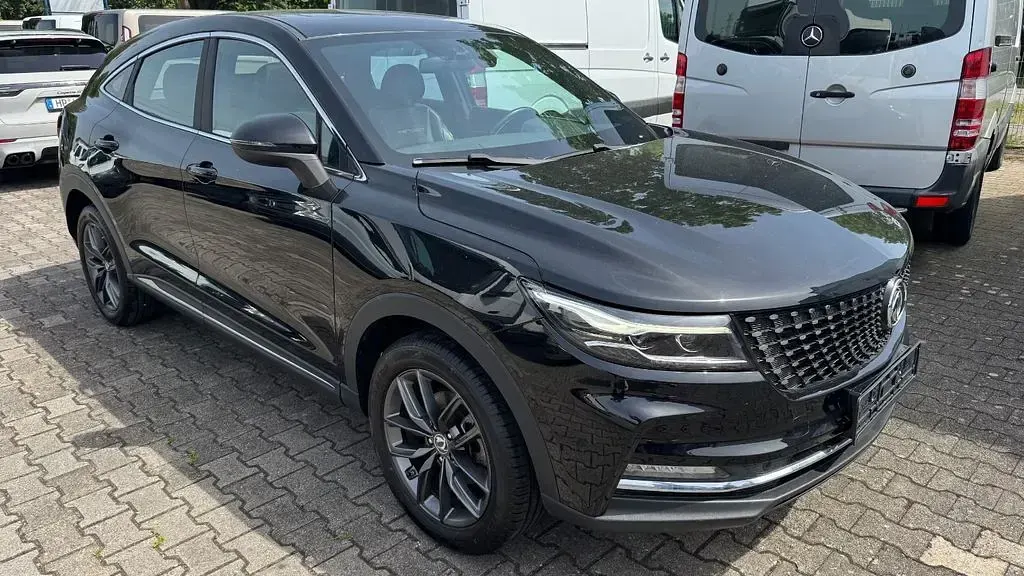 Gebraucht DFSK Fengon 137 PS (100 kW) 2021 Schwarz Limousine