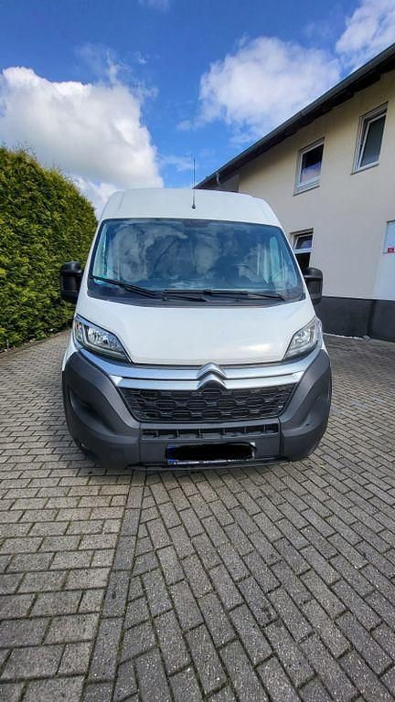 Second-hand Citroën Jumper 165 CP (121 kW) 2019 Alb Monovolum