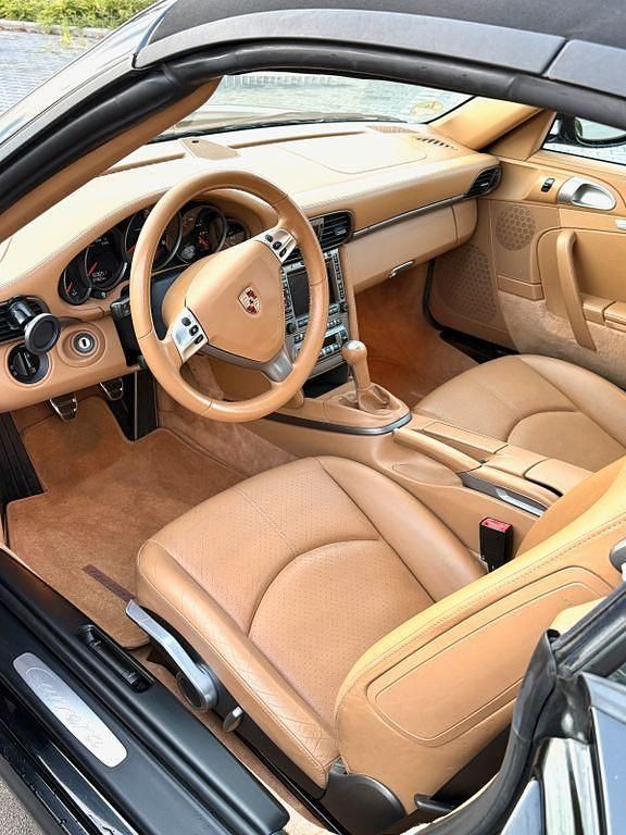 Gebraucht Porsche 911 325 PS (239 kW) 2005 Schwarz Cabrio