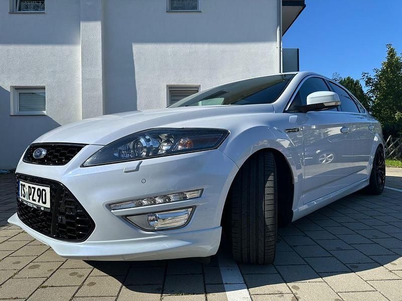 Weiß Gebraucht 2014 Ford Mondeo Titanium S Limousine | 14.900 € (Fairer Preis) - Bild 1/4