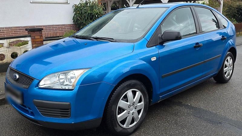 Second-hand Ford Focus 100 CP (73 kW) 2006 Albastru Berlinǎ