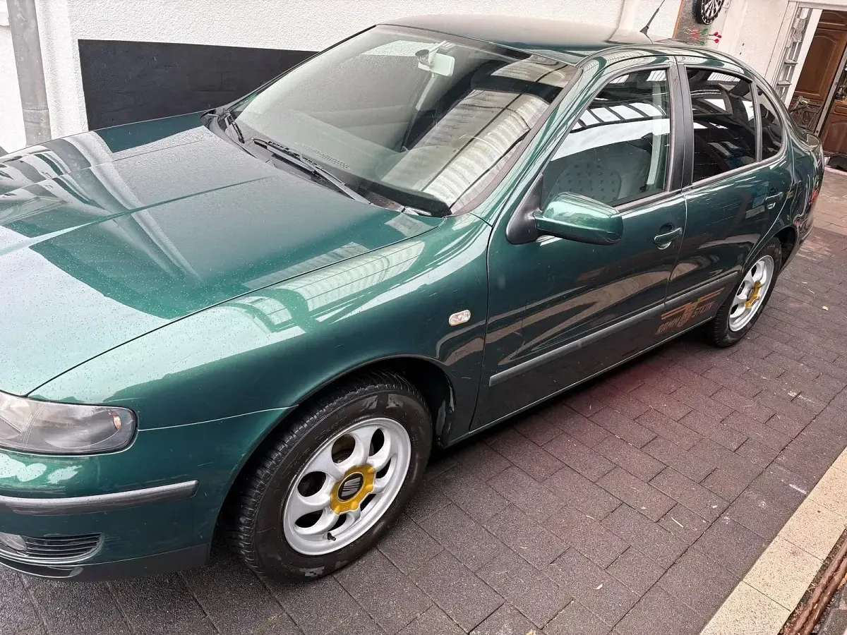 Occasion Seat Toledo 2001 Vert Berline