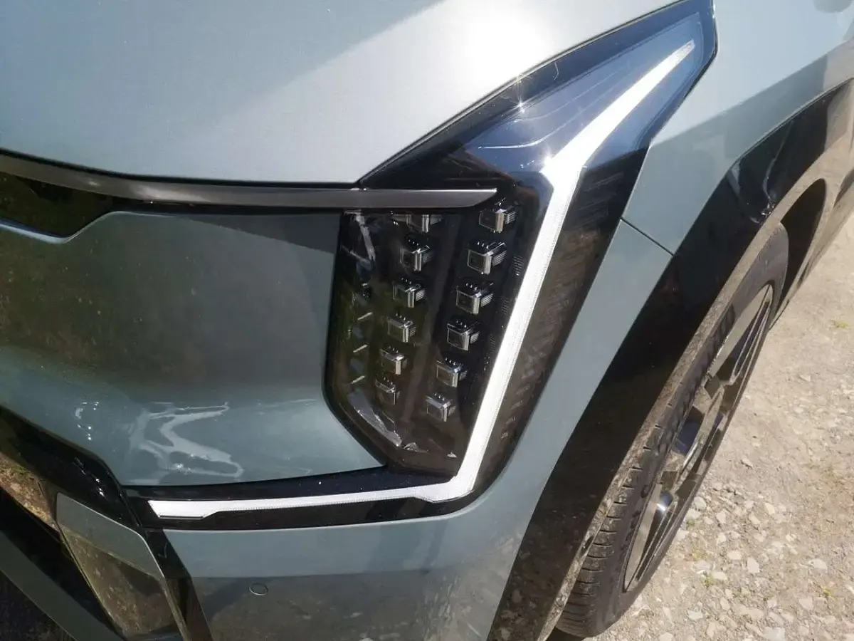 Neu Kia EV9 GT-Line 283 kW (385 PS) 2026 Grün SUV