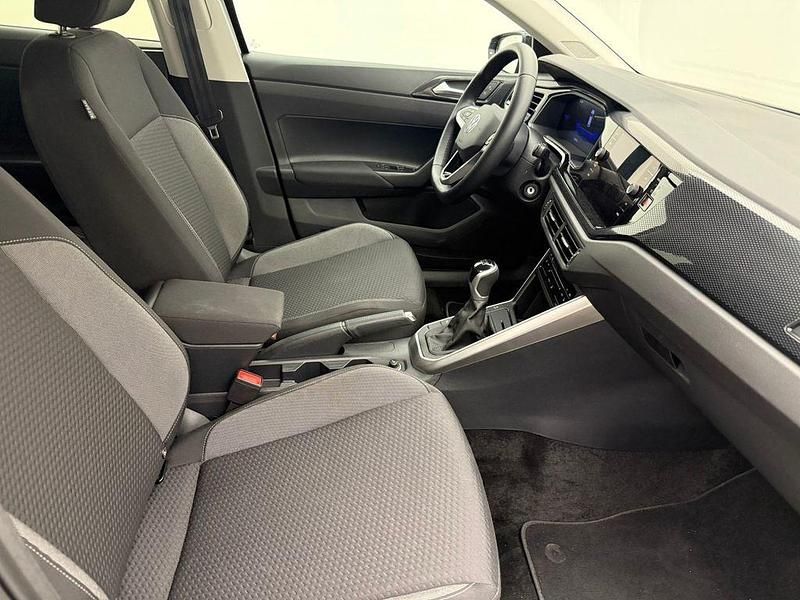 Gebraucht VW Polo Life 95 PS (69 kW) 2024 Schwarz Limousine