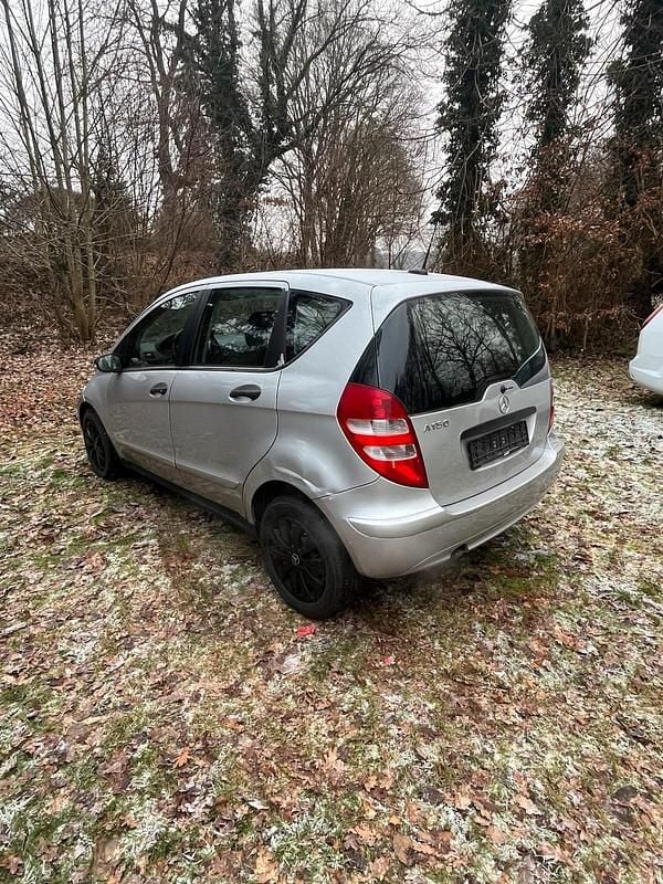 Gebraucht Mercedes A150 95 PS (69 kW) 2006 Silber Kleinwagen