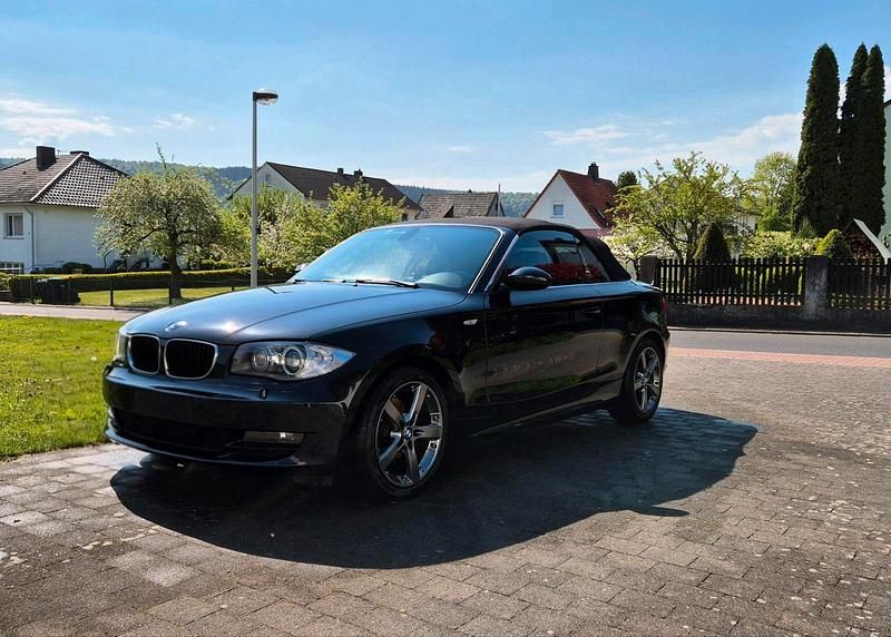 Schwarz Gebraucht 2008 BMW 125 Cabriolet Cabrio | 10.499 € (Guter Preis) - Bild 1/4
