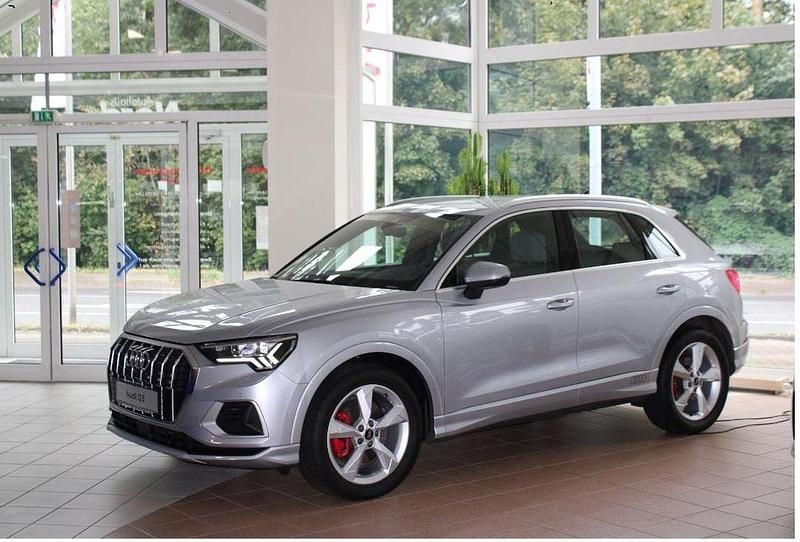 Gebraucht Audi Q3 Advanced 200 PS (147 kW) 2022 Silber SUV