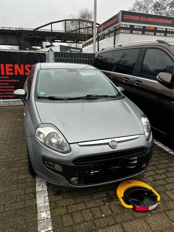 Gebraucht 2011 Fiat Punto Evo Kleinwagen | 850 € - Bild 1/4