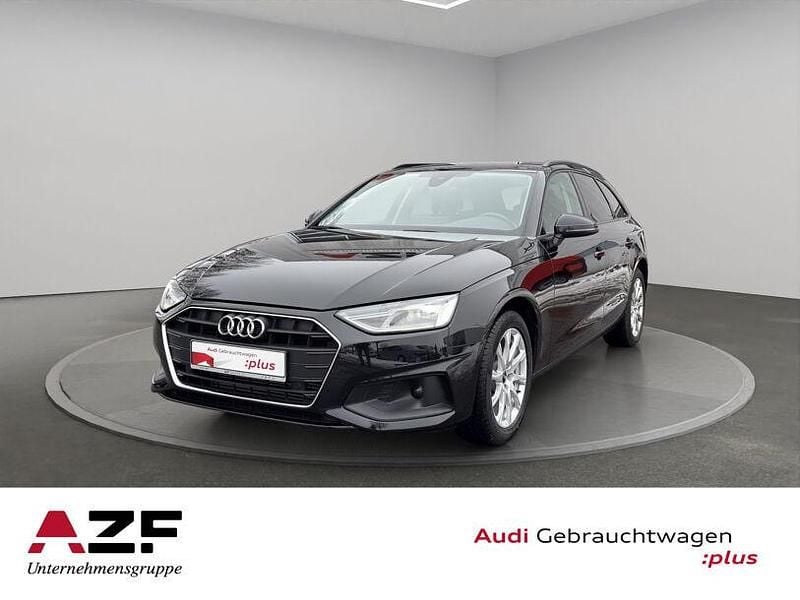 Gebraucht Audi A4 Advanced 150 PS (110 kW) 2022 Mythosschwarz metallic Kombi