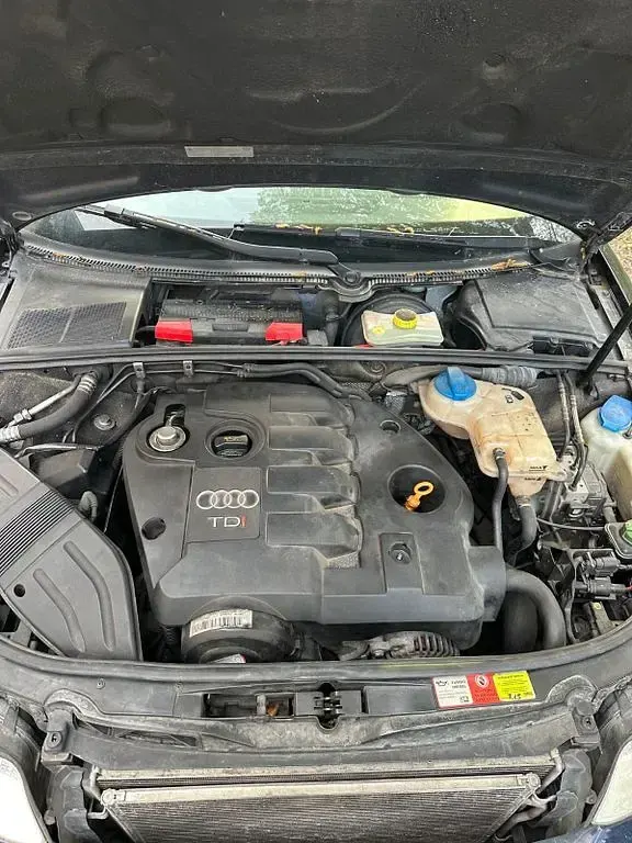 Gebraucht Audi A4 140 PS (102 kW) 2004 Blau Kombi