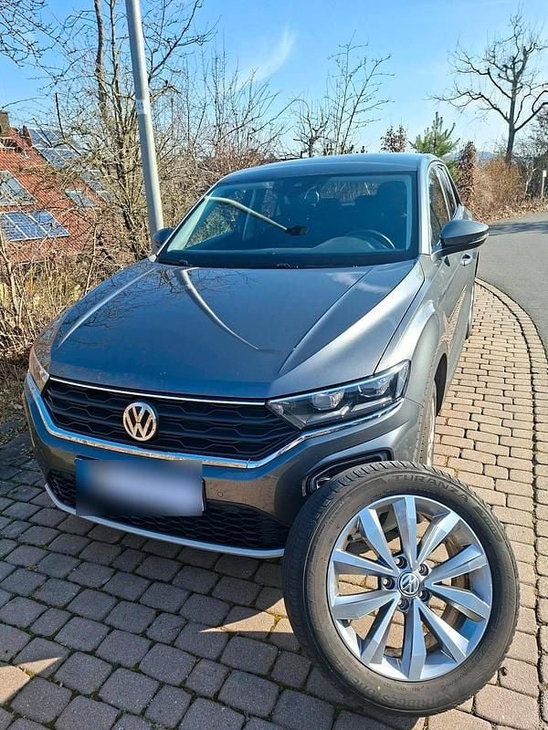 Gebraucht VW T-Roc Style 116 PS (85 kW) 2018 Grau SUV