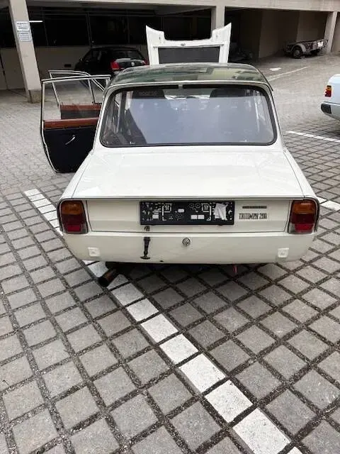 Gebraucht Triumph 2000 120 PS (88 kW) 1965 Beige Limousine